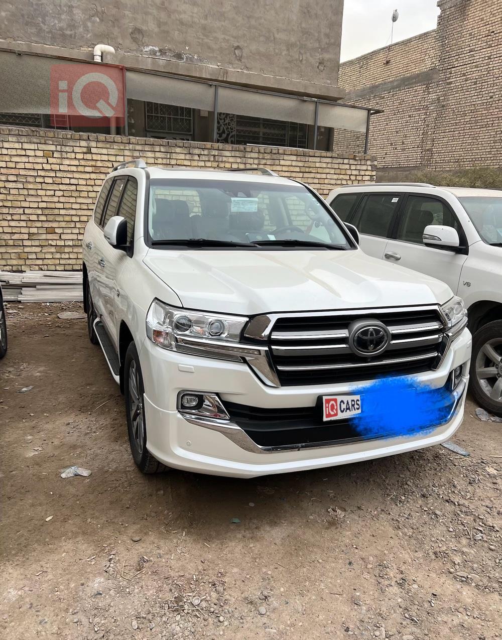 تويوتا لاندكروزر